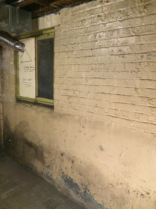 Basement Before3.JPG