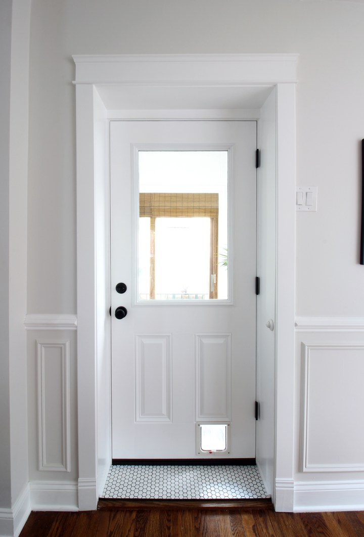 Kitchen Progress: New Door, Trim, and Threshold&nbsp;Tile