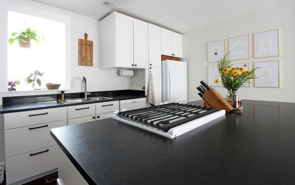 Kitchen Counter with Slide-in Range